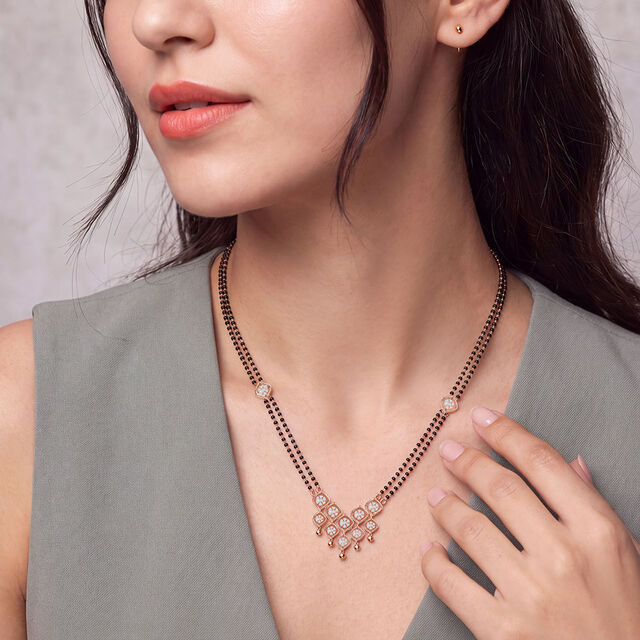 Tanishq 18KT Diamond Mangalsutra for Women 2