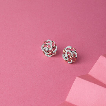 Tanishq 18 Karat Diamond Earrings for Women