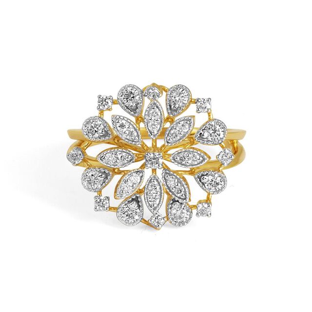 Tanishq 18 Karat Gold Finger Ring 2