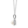 Chic Floret Diamond Pendant with Chain 2