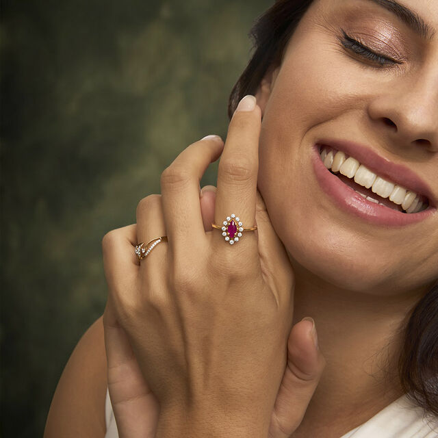 Tanishq 18KT Diamond Finger Ring for Women 2