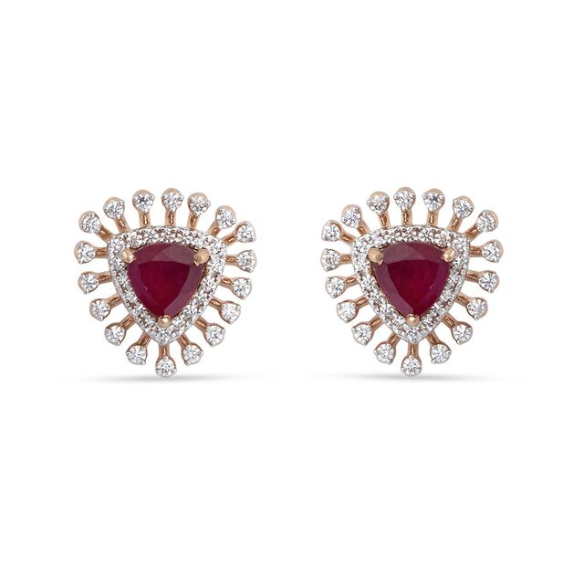 Tanishq 18KT Diamond Earrings 