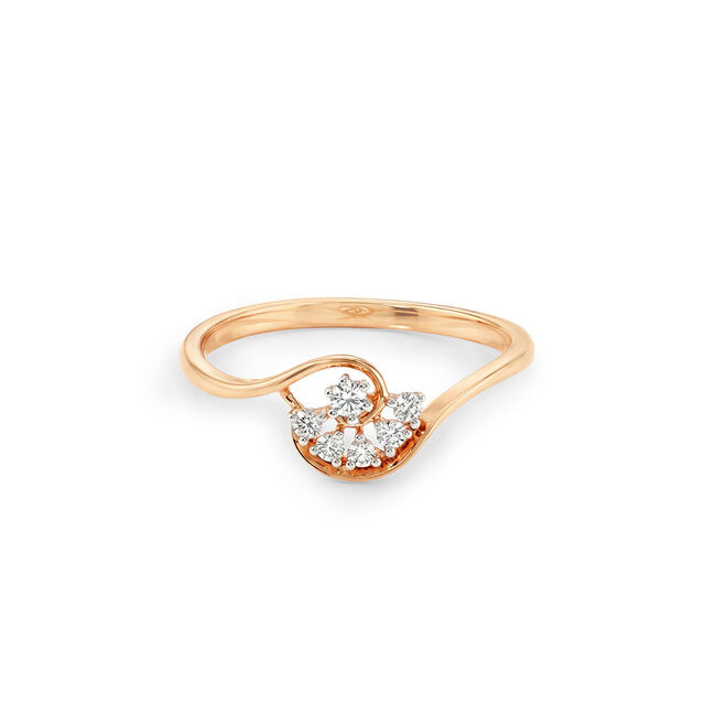 Tanishq 18 KT Curved Cluster Ring for Women 