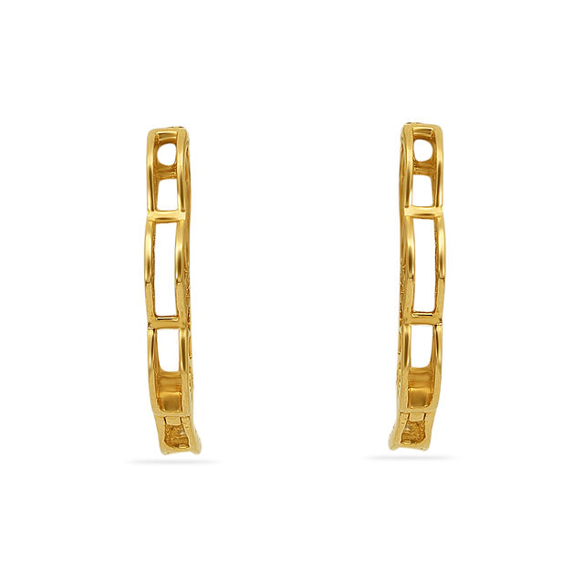 Tanishq 18 Karat Diamond Earrings for Women 2
