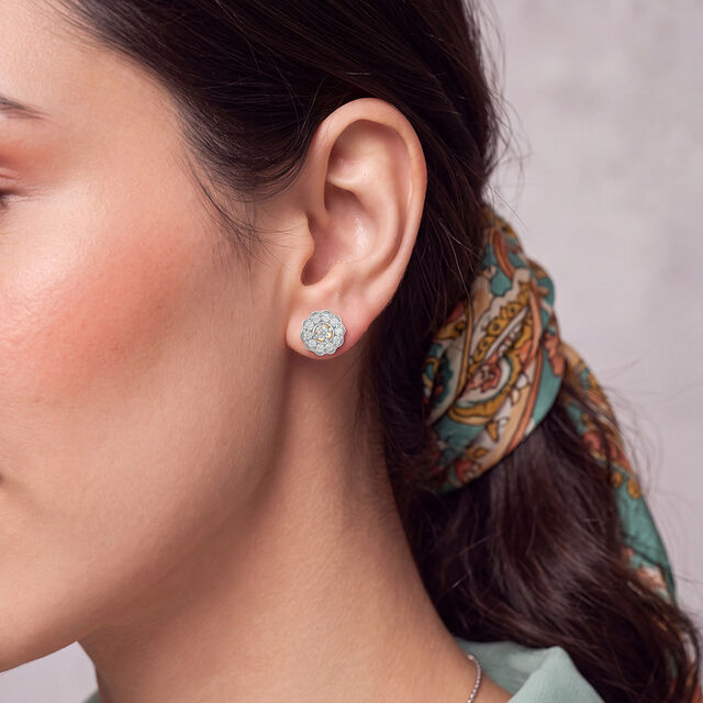 Floral Diamond Stud Earrings 2