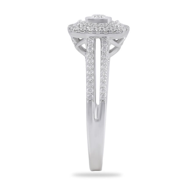 Radiant Halo Diamond Engagement Ring 3