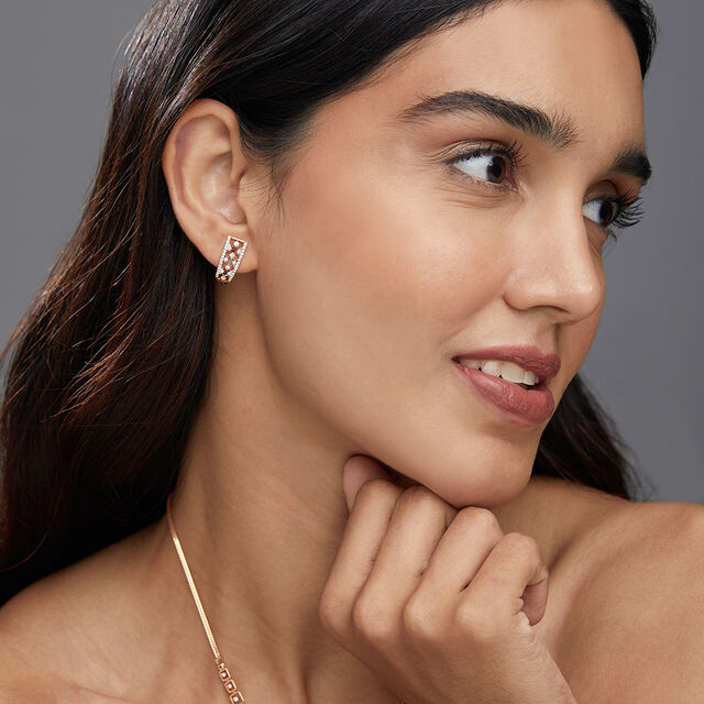 Tanishq 18KT Diamond Earrings for Women 2