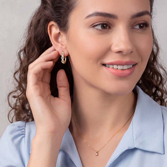 Tanishq 18KT Diamond Hoop Earring for Women 3