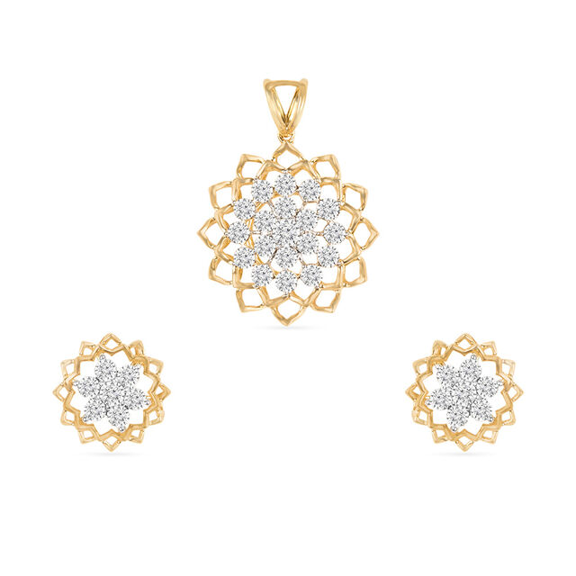 Tanishq 18KT Diamond Pendant With Earring for Women 