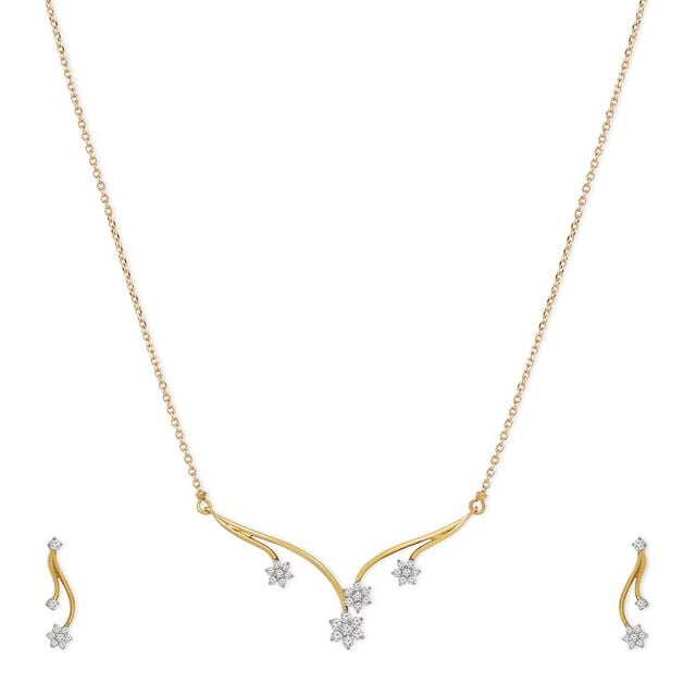 Tanishq 18KT Diamond Necklace Set 