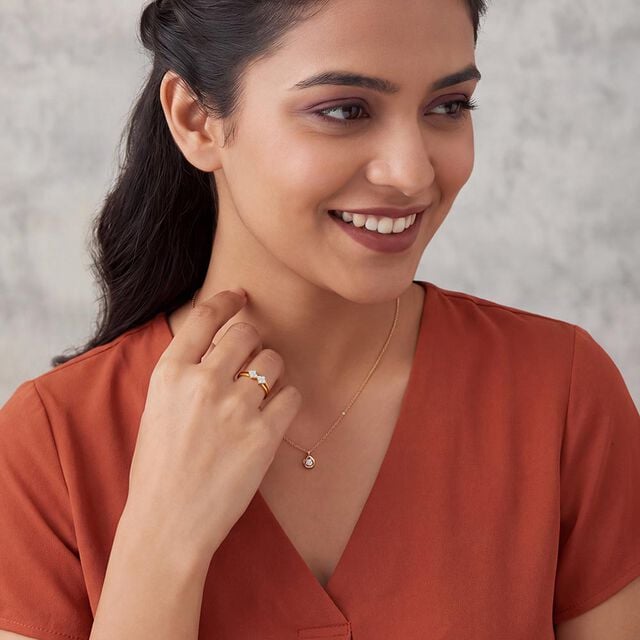 Tanishq 18KT Diamond Finger Ring for Women 2