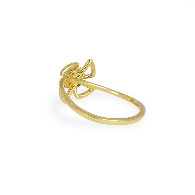 Tanishq 18KT Diamond Finger Ring for Women 4