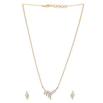 Tanishq 18KT Diamond  Necklace Set