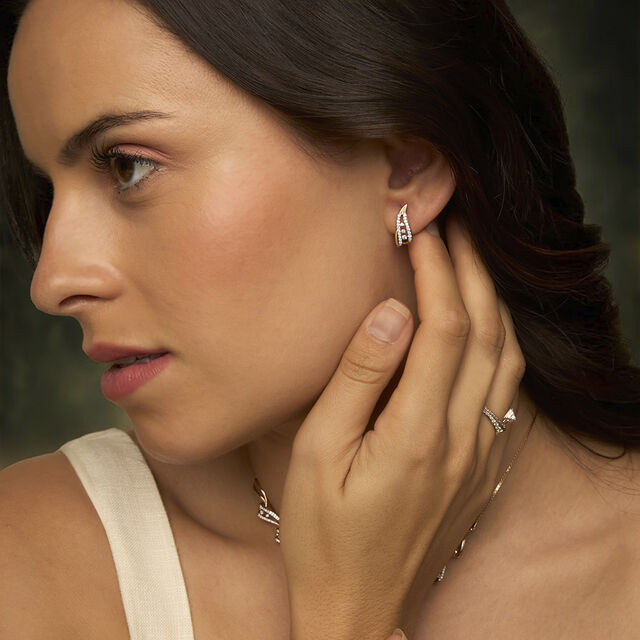 Tanishq 18KT Diamond Necklace with Earrings for Women 2