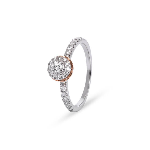 Tanishq 18KT Diamond Finger Ring 2