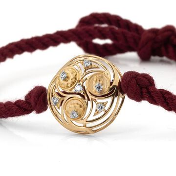 Tanishq 18 Karat Gold Bracelet