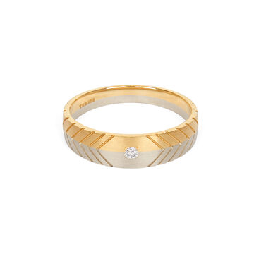 Tanishq 18KT Diamond Finger Ring for Men