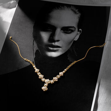 Lace Elegance Diamond Necklace