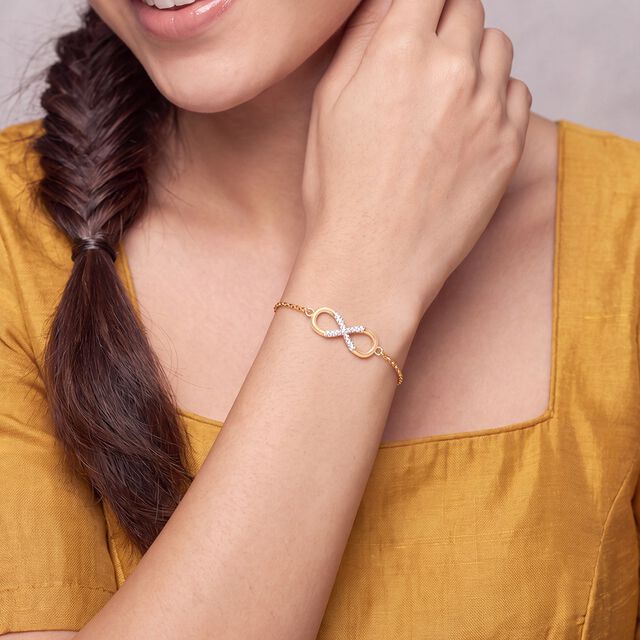 Tanishq 18KT Infinity Diamond Bracelet for Women 2