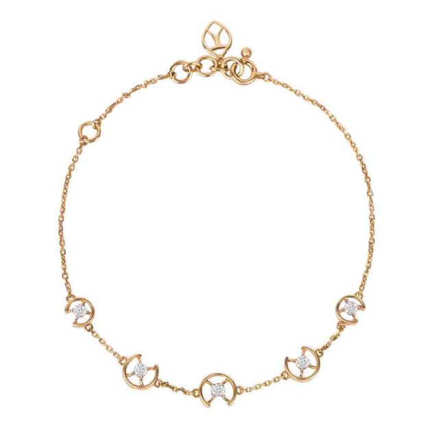 Tanishq 18KT Alternating Crescent Moon Bracelet for Women 3