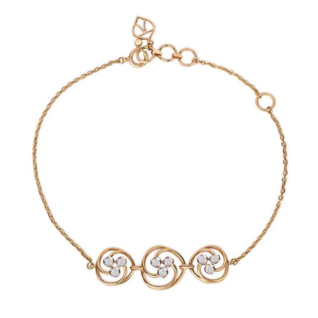 Tanishq Tri-Swirl Medallion Bracelet for Women 4