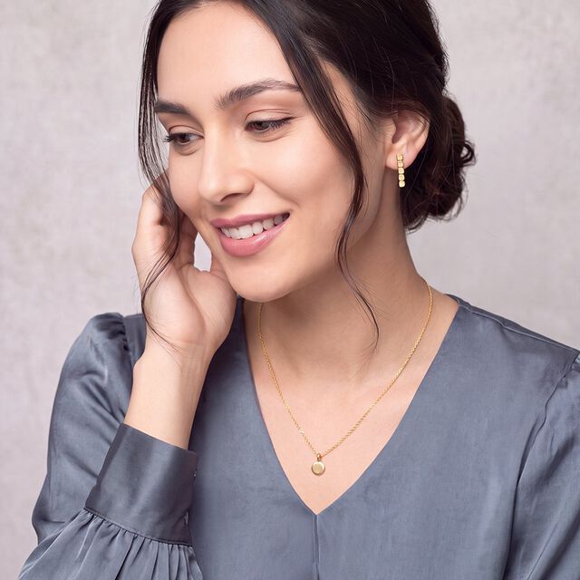 Tanishq 18KT Gold Earrings for Women 2