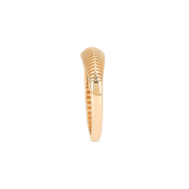 Tanishq 18KT Gold Finger Ring for Women 4