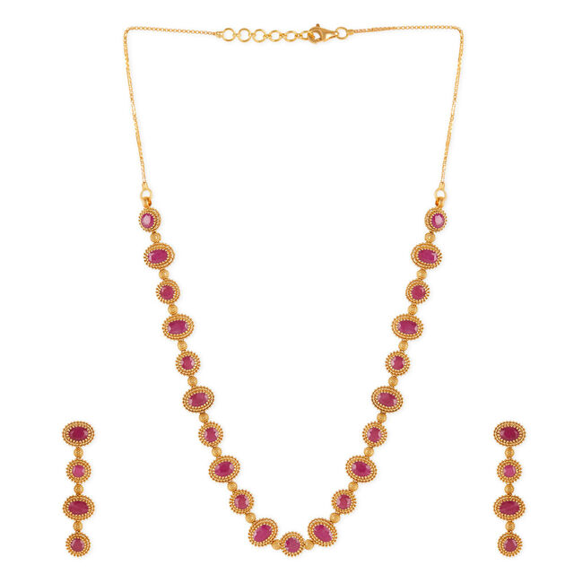 Tanishq 18KT Classic Ruby Radiance Necklace Set for Women 2