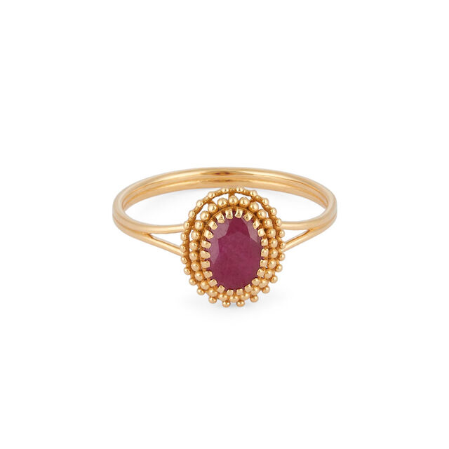 Tanishq 18KT Oval Ruby Classic Finger Ring for Women 