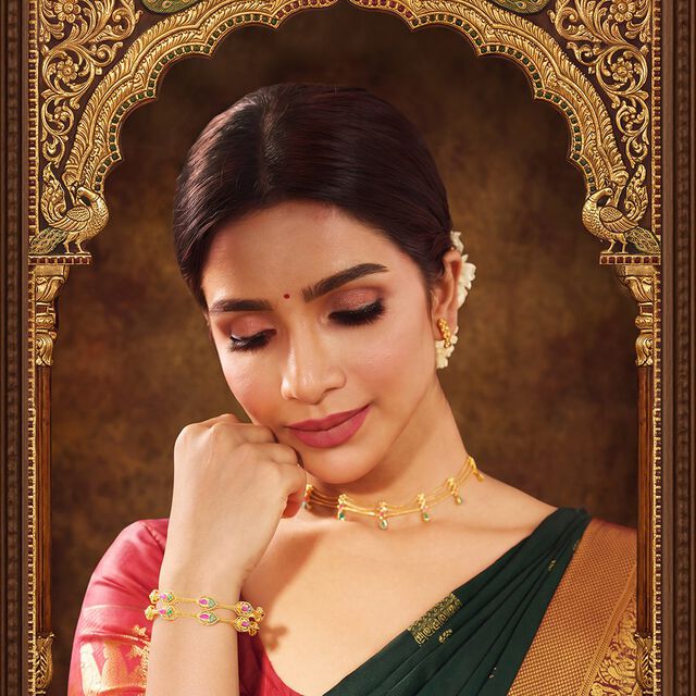 Tanishq 18KT Nature's Symphony Bangle for Women 2