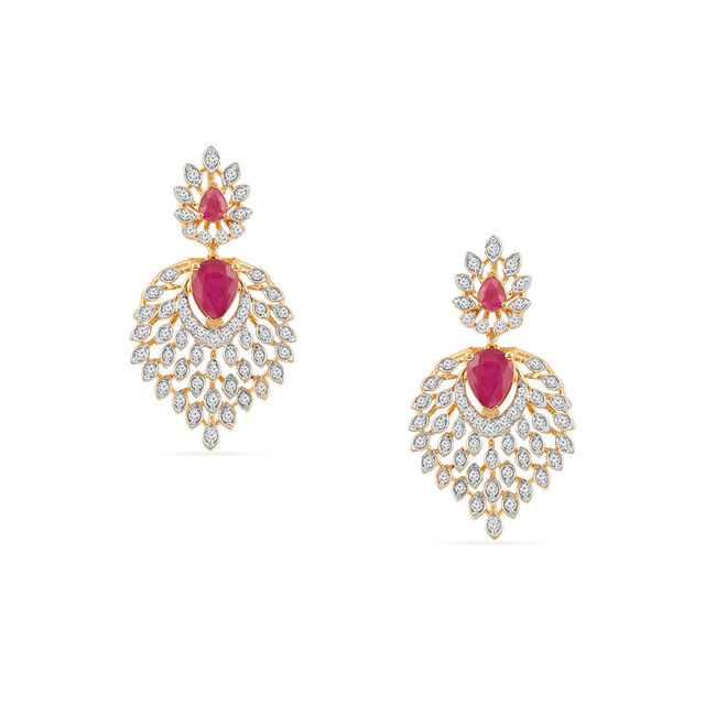 Tanishq 18KT Diamond Necklace Set for Women 3