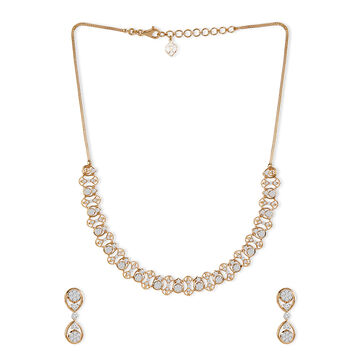 Tanishq 18 KT Pookalam Loop Necklace Set for Women
