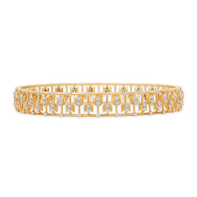 Tanishq 18KT Lotus Garland Bangle for Women 4