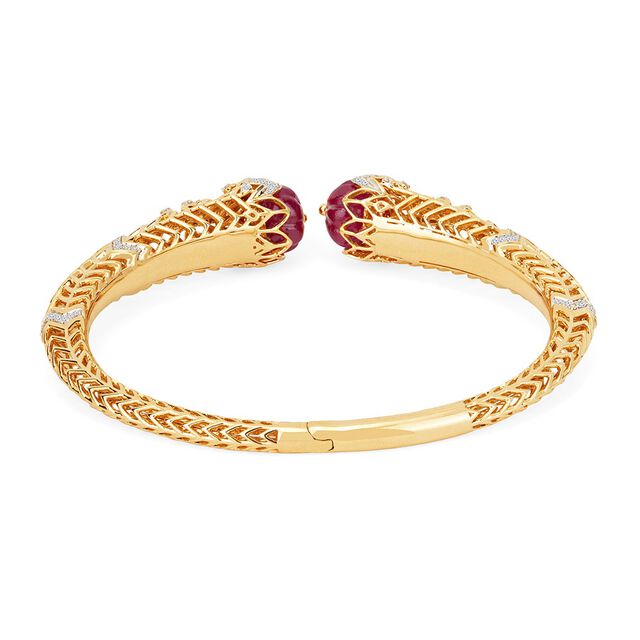 Tanishq 18KT Bloom at the Threshold Bangle 4