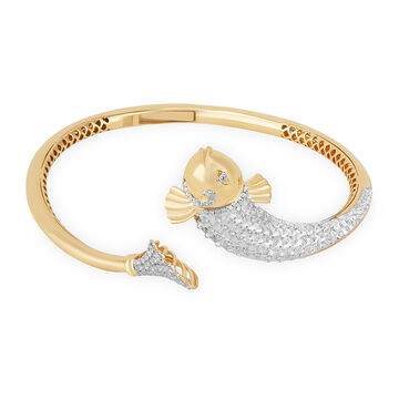 Tanishq 18KT Swim Beneath the Skin Bangle for Women