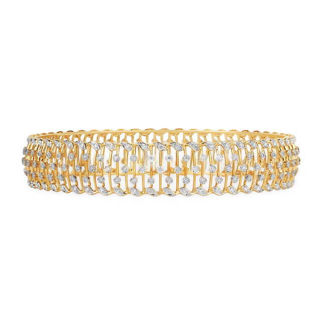 Tanishq 18KT Circle of Strength Bangle for Women 4
