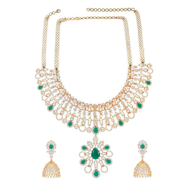 Tanishq 18KT Diamond Necklace Set for Women 