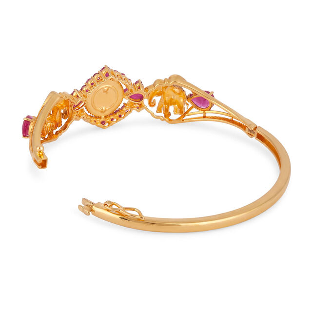 Tanishq 18KT Grand Revernce Lakshmi Bangle for Women