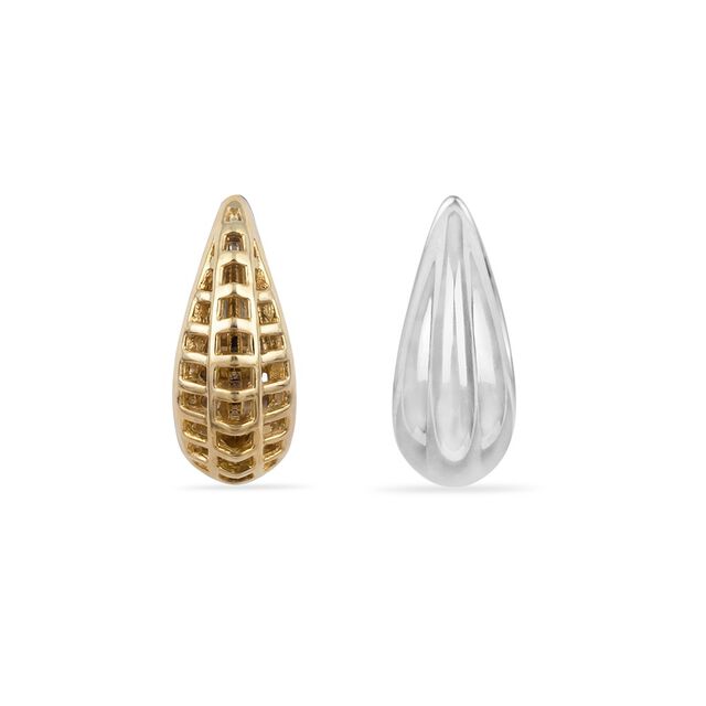 Tanishq 18KT Gold Earrings for Women 3