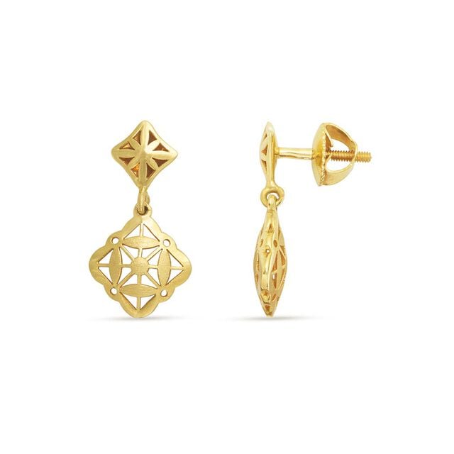 Tanishq 18KT Gold Necklace Set 4