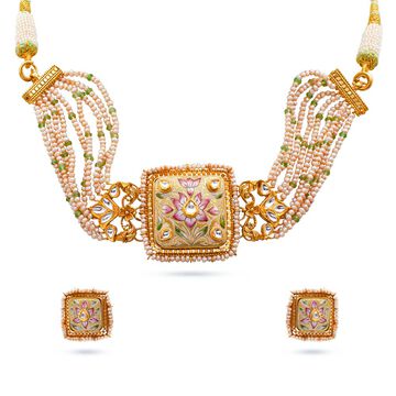 Lotus Radiance Gold Necklace & Earrings Set