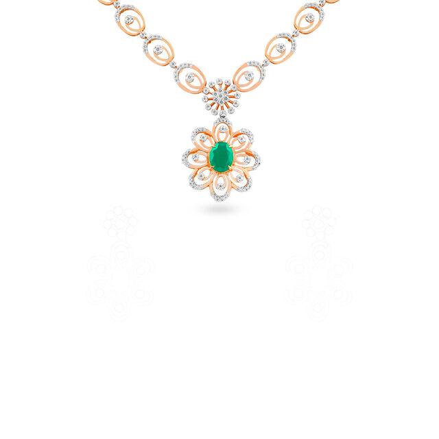 Tanishq 18 Karat Diamond Necklace Set for Women 3