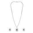 Tanishq 18 Karat Diamond Necklace Set for Women 2