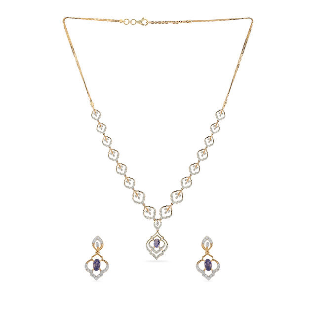 Tanishq 18 Karat Diamond Necklace Set for Women 2