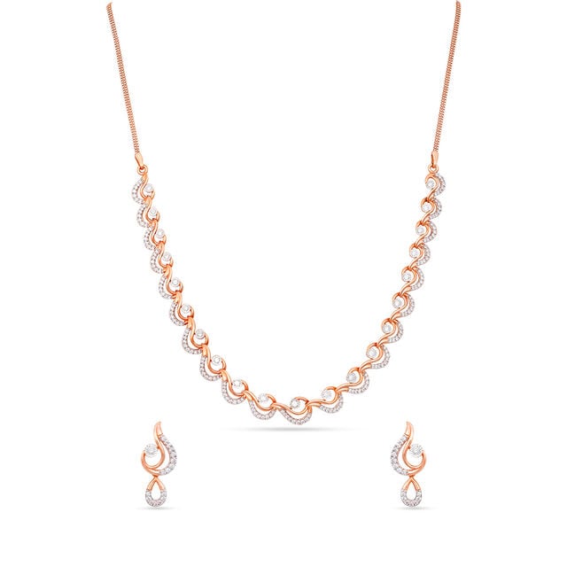 Tanishq 18 Karat Diamond Necklace Set for Women 