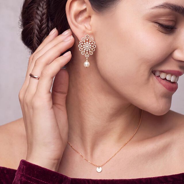 Tanishq 18KT Diamond Drop Earrings for Women 2