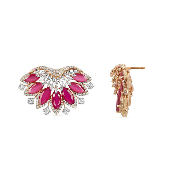 Tanishq 18KT Diamond Stud Earrings for Women 5
