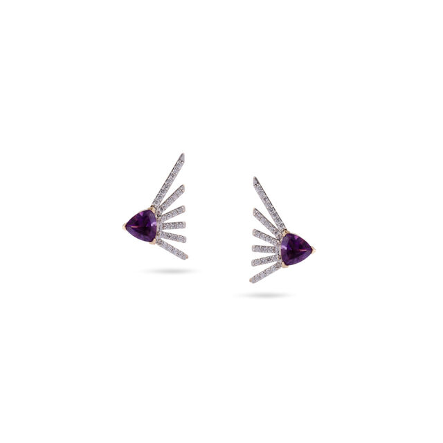 Radiant Teardrop Elegance 