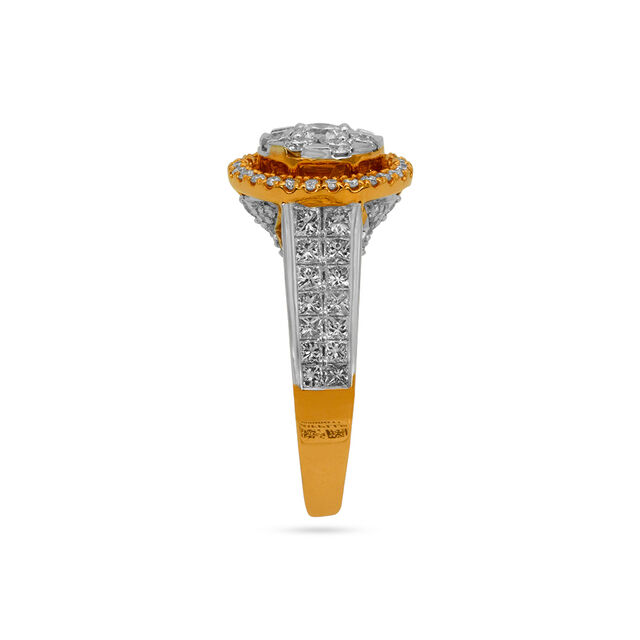 Dazzling Preety Diamond Ring 