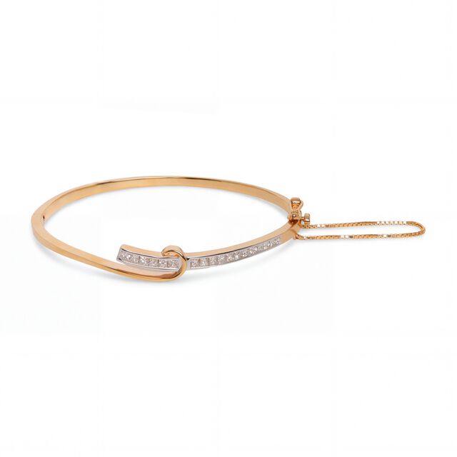 Tanishq 18KT Diamond Bangle 